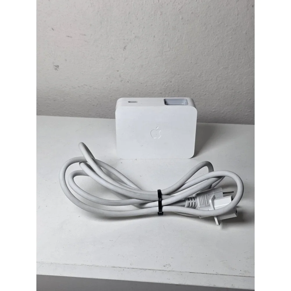 Original Apple A1082 23
